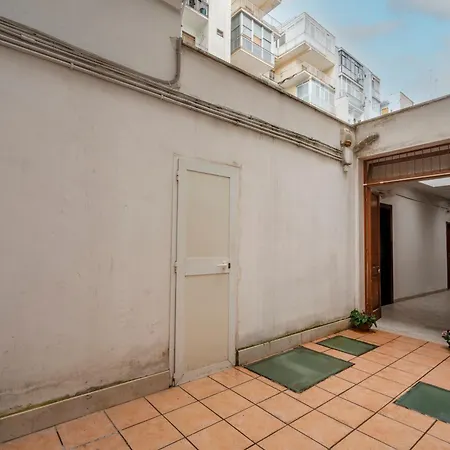 Welchome In The Heart Of Bari! *